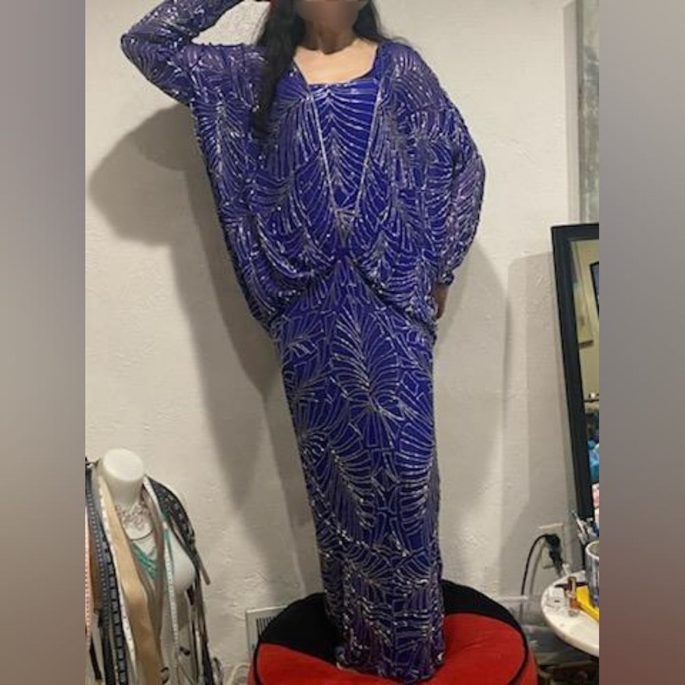 Vintage Klass Colections Inc 1 of a Kind 100% Silk Elegant Beaded Blue Dress
